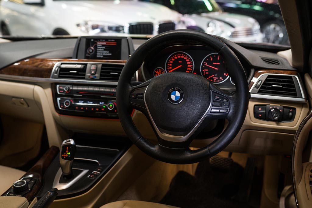 BMW 320d Prestige