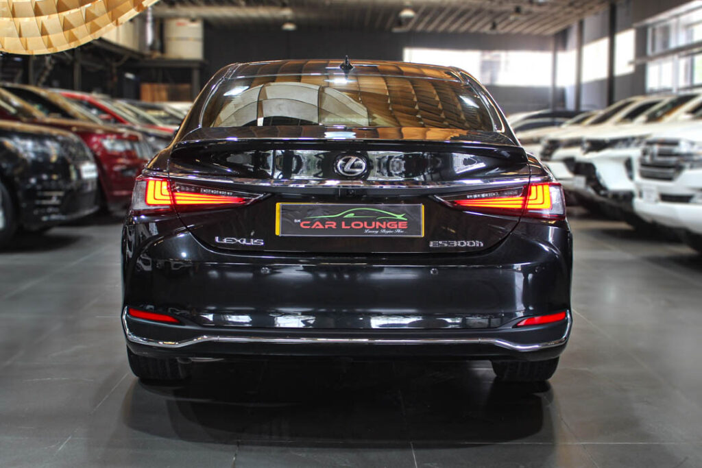 Lexus ES 300h Hybrid