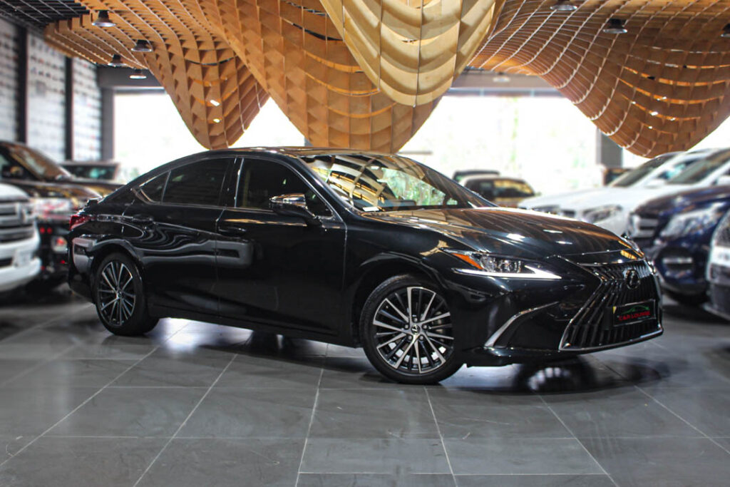 Lexus ES 300h Hybrid