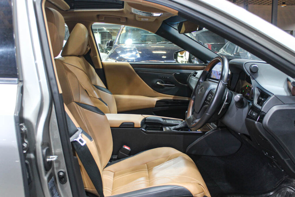 Lexus ES 300h