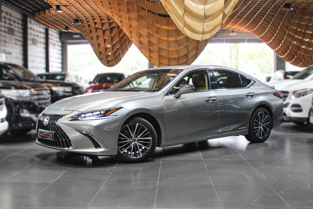 Lexus ES 300h