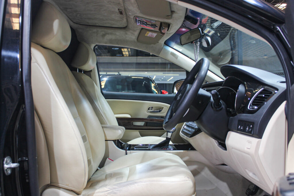 Kia Carnival DC Design Prestige
