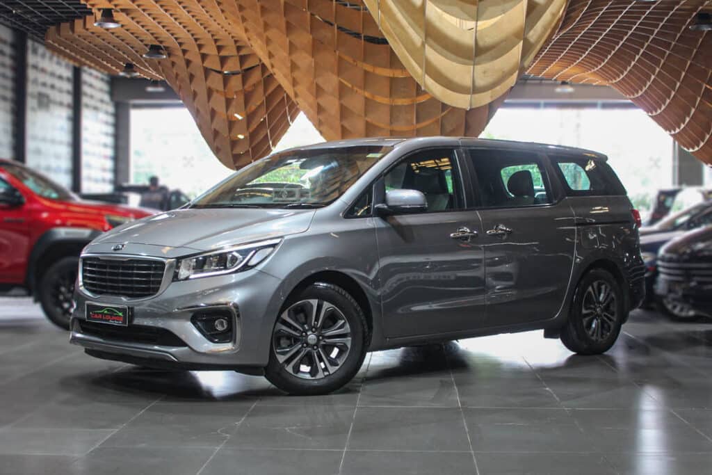 Kia Carnival Prestige