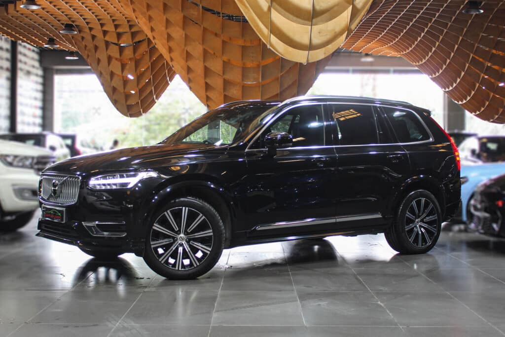 Volvo XC90 B6
